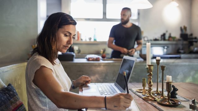 How to Stay Healthy While Working From Home