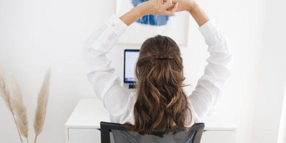 4 Ways an Ergonomic Workstation Can Improve Your Productivity
